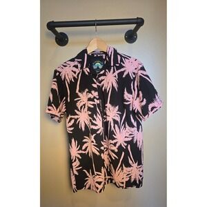 Good Vibes short sleeve button up floral/ Hawaiian/ beach shirt mens size medium